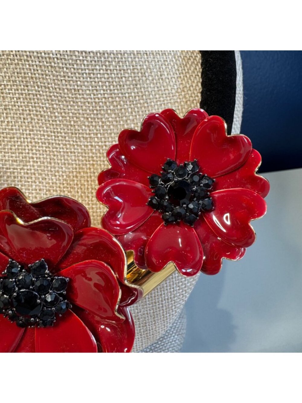 Kate Spade Red Flower Statement Necklace With Dust Bag - Bold Floral Design Blac - Picture 6 of 13